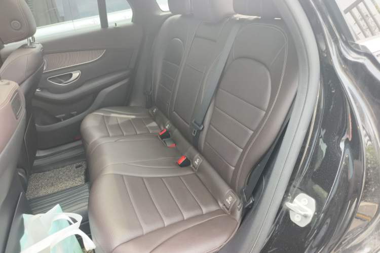 Used Mercedes-Benz GLC 2019 GLC 300 L 4MATIC Dynamic Model Left Rear Seat