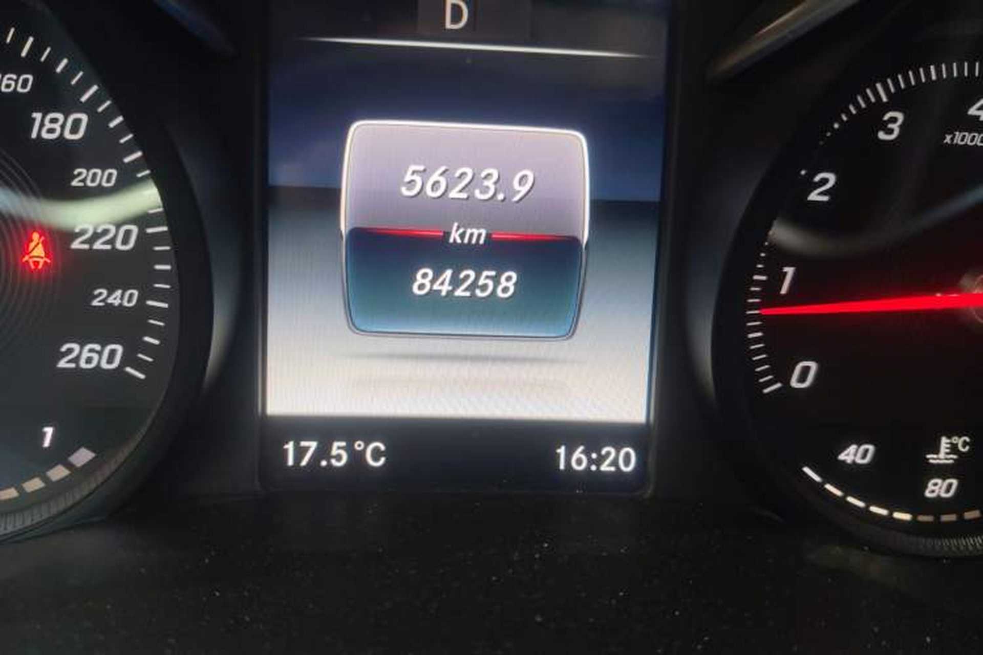 Used Mercedes-Benz GLC 2019 Facelift GLC 260 L 4MATIC Luxury Model Odometer Close Up
