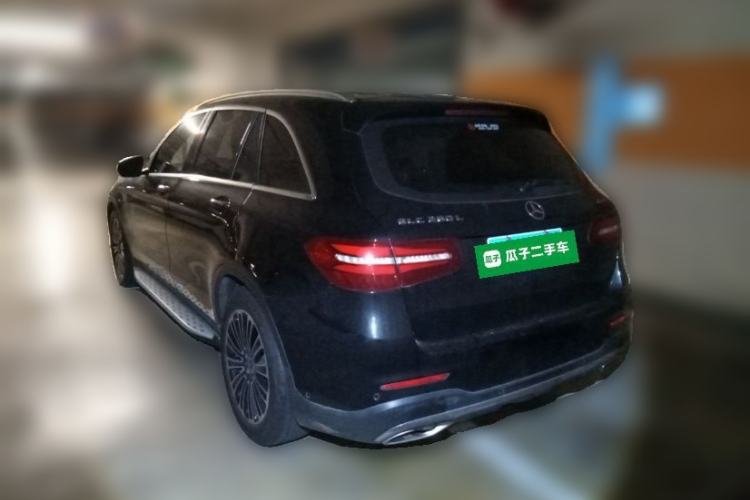Used Mercedes-Benz GLC 2019 GLC 260 L 4MATIC Dynamic Model Rear Left 45 Deg