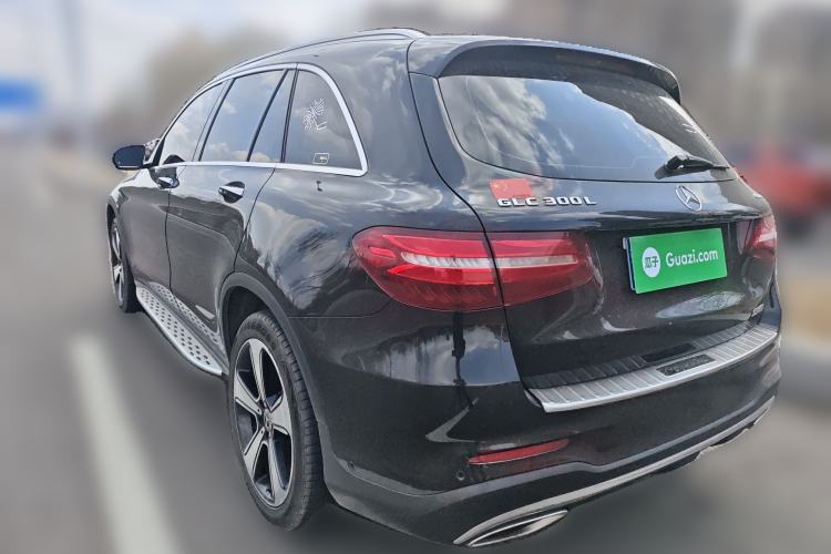 Used Mercedes-Benz GLC 2019 Facelift GLC 300 L 4MATIC Luxury Model Rear Left 45 Deg