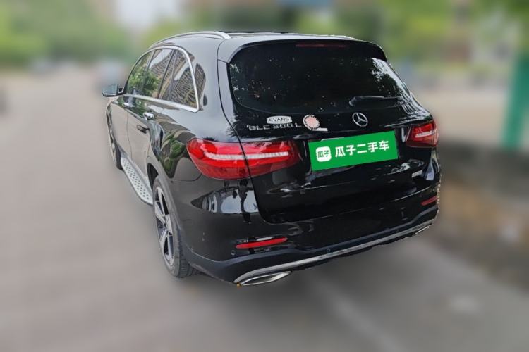 Used Mercedes-Benz GLC 2019 GLC 300 L 4MATIC Luxury Model Rear Left 45 Deg