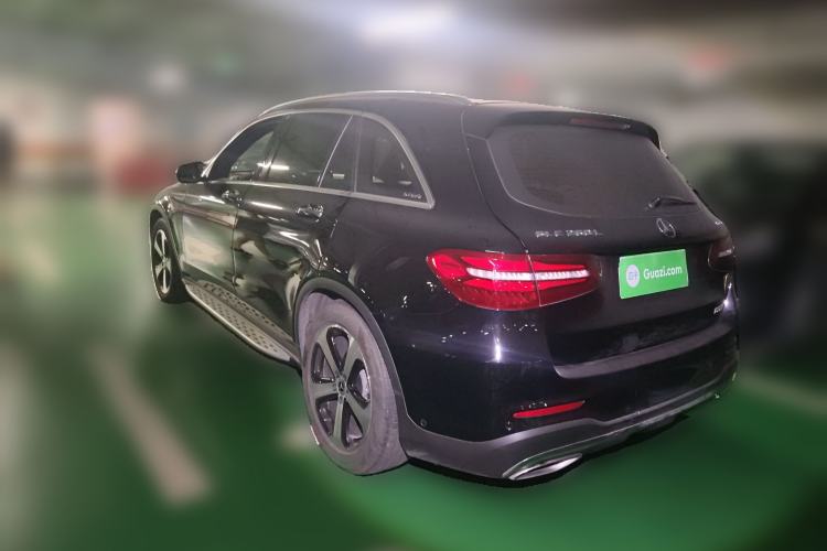 Used Mercedes-Benz GLC 2019 Facelift GLC 260 L 4MATIC Luxury Model Rear Left 45 Deg