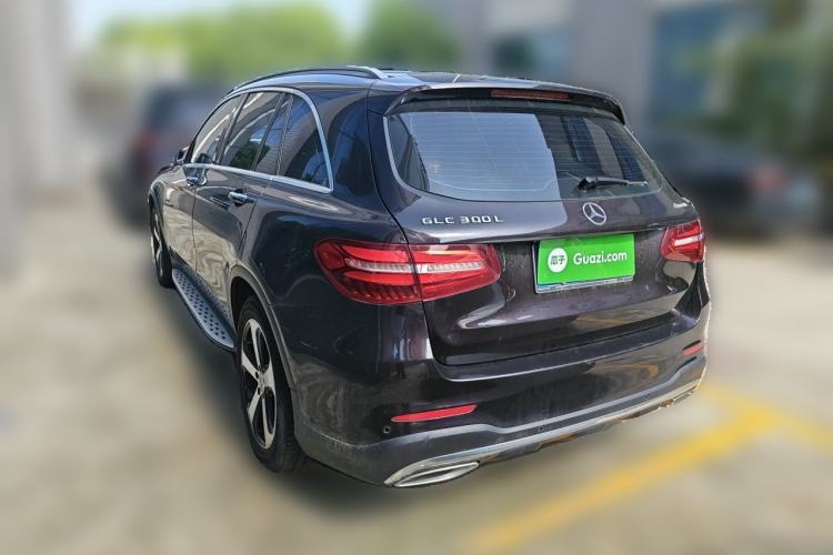 Used Mercedes-Benz GLC 2019 Facelift GLC 260 L 4MATIC Luxury Model Rear Left 45 Deg