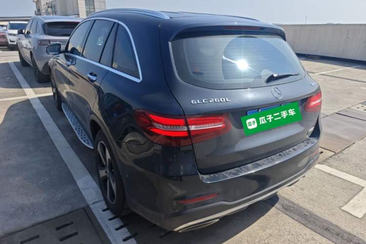 Used Mercedes-Benz GLC 2019 Facelift GLC 260 L 4MATIC Luxury Model Rear Left 45 Deg