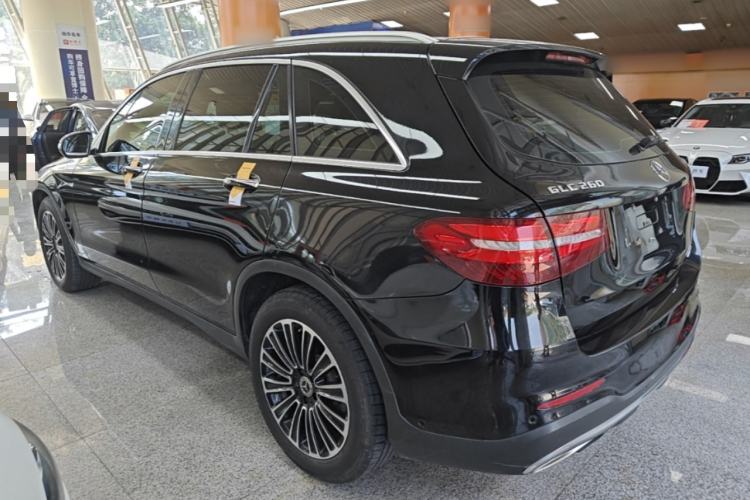 Used Mercedes-Benz GLC 2019 GLC 260 L 4MATIC Dynamic Model Rear Left 45 Deg