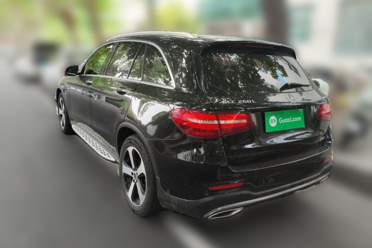 Used Mercedes-Benz GLC 2019 Facelift GLC 260 L 4MATIC Luxury Model Rear Left 45 Deg
