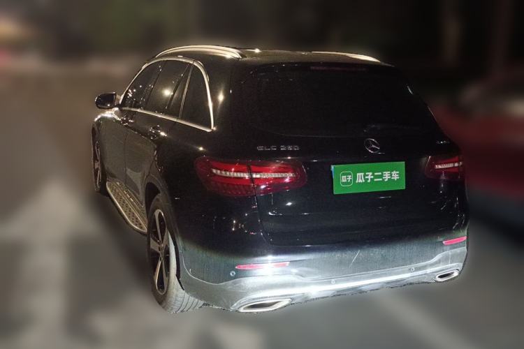Used Mercedes-Benz GLC 2019 GLC 260 4MATIC Luxury Model Rear Left 45 Deg