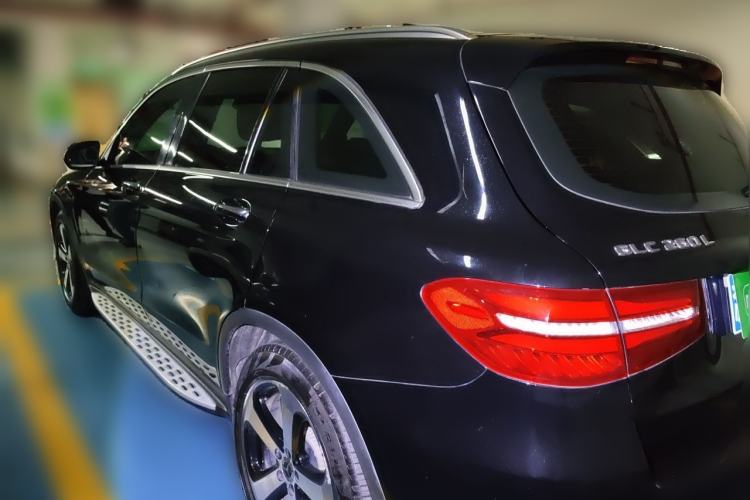 Used Mercedes-Benz GLC 2019 Facelift GLC 260 L 4MATIC Luxury Model Rear Left 45 Deg