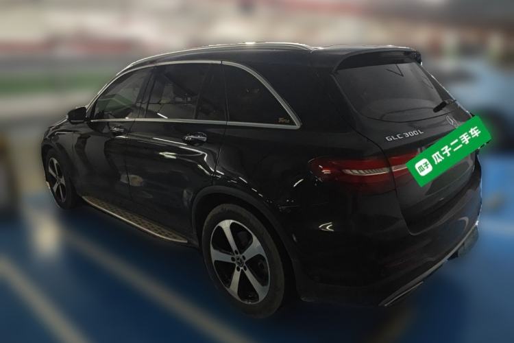 Used Mercedes-Benz GLC 2019 Facelift GLC 260 L 4MATIC Luxury Model Rear Left 45 Deg