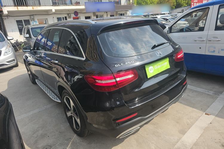 Used Mercedes-Benz GLC 2019 Facelift GLC 260 L 4MATIC Luxury Model Rear Left 45 Deg
