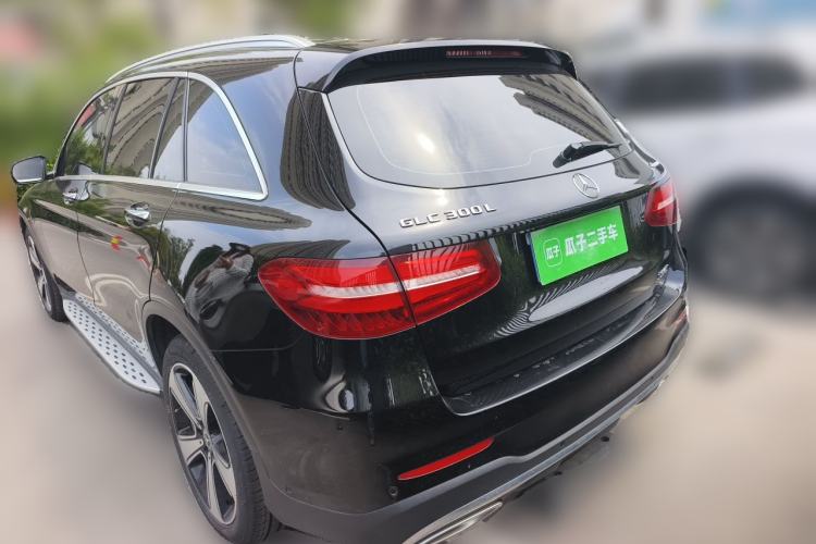 Used Mercedes-Benz GLC 2019 GLC 300 L 4MATIC Dynamic Model Rear Left 45 Deg