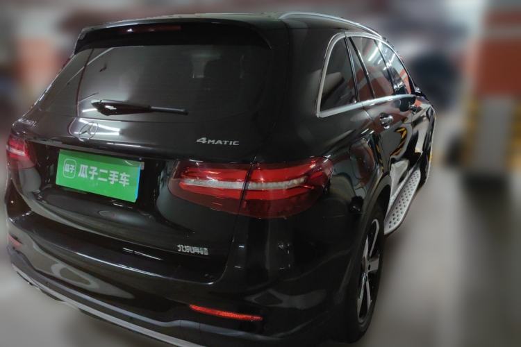 Used Mercedes-Benz GLC 2019 Facelift GLC 260 L 4MATIC Luxury Model Rear Right 45 Deg