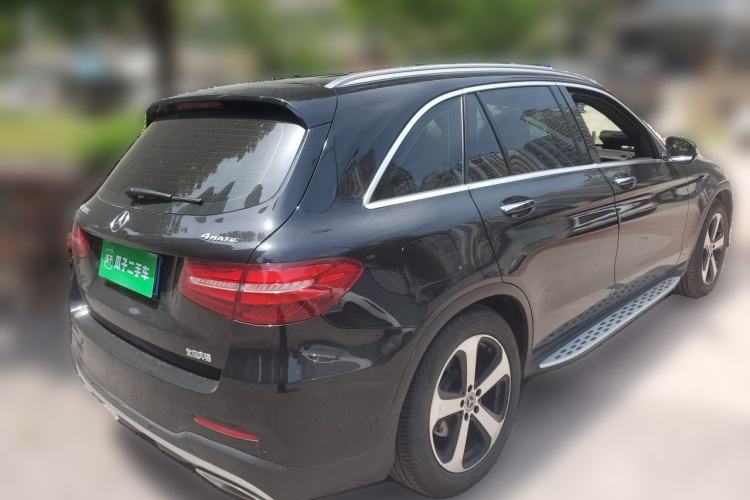 Used Mercedes-Benz GLC 2019 GLC 260 L 4MATIC Luxury Model Rear Right 45 Deg