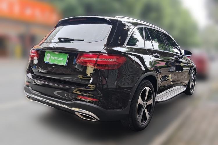 Used Mercedes-Benz GLC 2019 Facelift GLC 260 L 4MATIC Luxury Model Rear Right 45 Deg