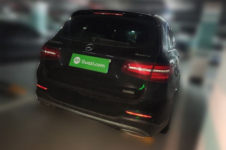 Used Mercedes-Benz GLC 2019 Facelift GLC 260 L 4MATIC Luxury Model Rear Right 45 Deg