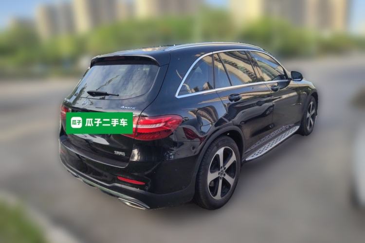 Used Mercedes-Benz GLC 2019 GLC 260 4MATIC Luxury Model Rear Right 45 Deg