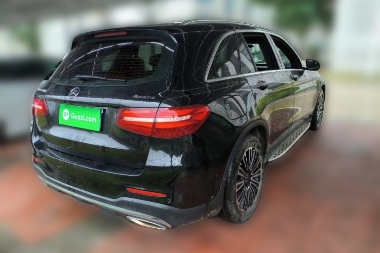 Used Mercedes-Benz GLC 2019 GLC 260 L 4MATIC Dynamic Model Rear Right 45 Deg