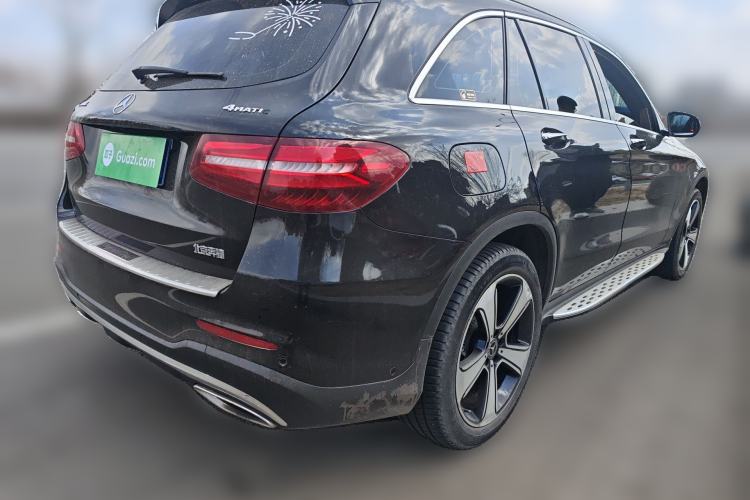 Used Mercedes-Benz GLC 2019 Facelift GLC 300 L 4MATIC Luxury Model Rear Right 45 Deg