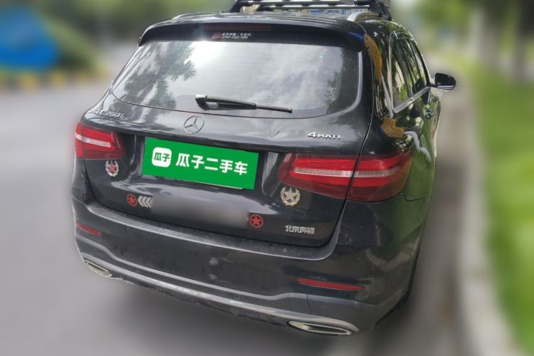 Used Mercedes-Benz GLC 2019 GLC 260 L 4MATIC Dynamic Model Rear Right 45 Deg