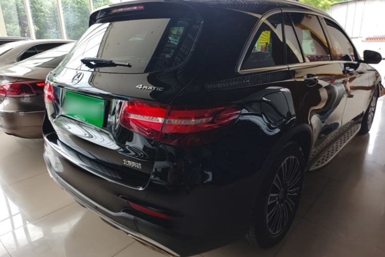 Used Mercedes-Benz GLC 2019 GLC 260 L 4MATIC Dynamic Model Rear Right 45 Deg
