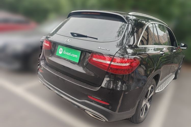 Used Mercedes-Benz GLC 2019 Facelift GLC 260 L 4MATIC Luxury Model Rear Right 45 Deg