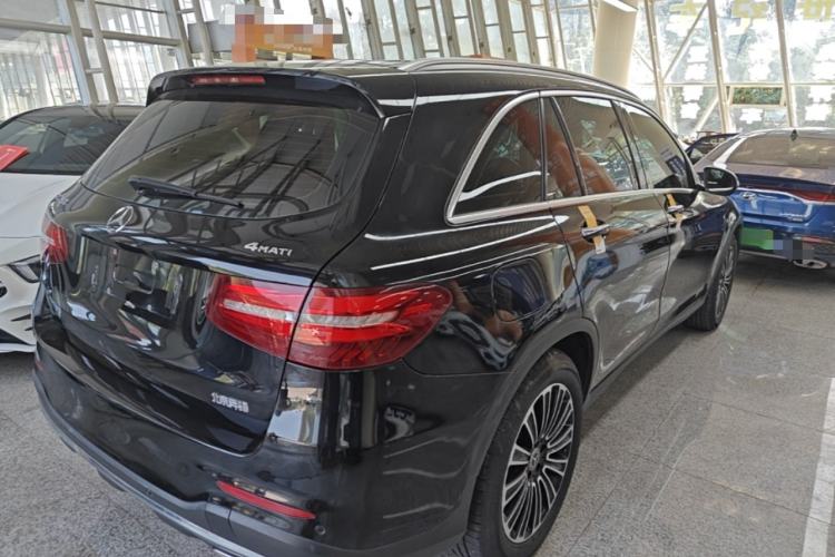 Used Mercedes-Benz GLC 2019 GLC 260 L 4MATIC Dynamic Model Rear Right 45 Deg