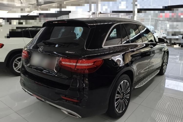 Used Mercedes-Benz GLC 2019 GLC 260 L 4MATIC Dynamic Model Rear Right 45 Deg