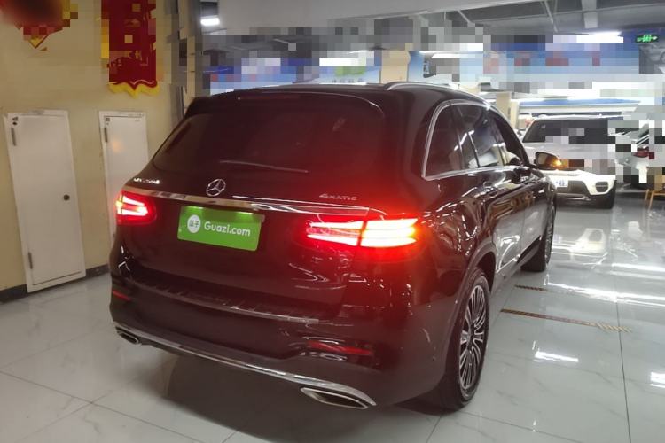 Used Mercedes-Benz GLC 2019 GLC 260 L 4MATIC Dynamic Model Rear Right 45 Deg
