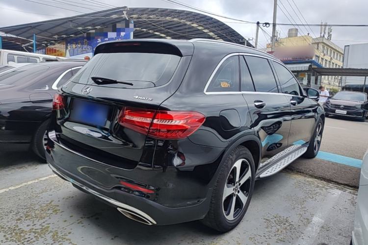 Used Mercedes-Benz GLC 2019 Facelift GLC 260 L 4MATIC Luxury Model Rear Right 45 Deg