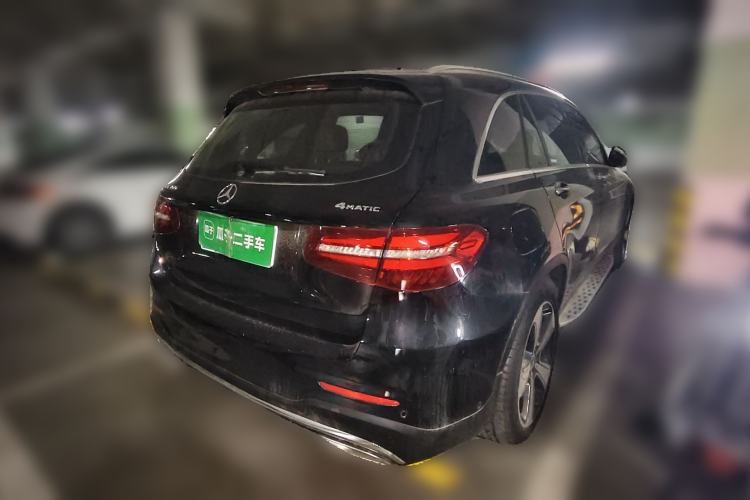 Used Mercedes-Benz GLC 2019 GLC 300 L 4MATIC Dynamic Model Rear Right 45 Deg