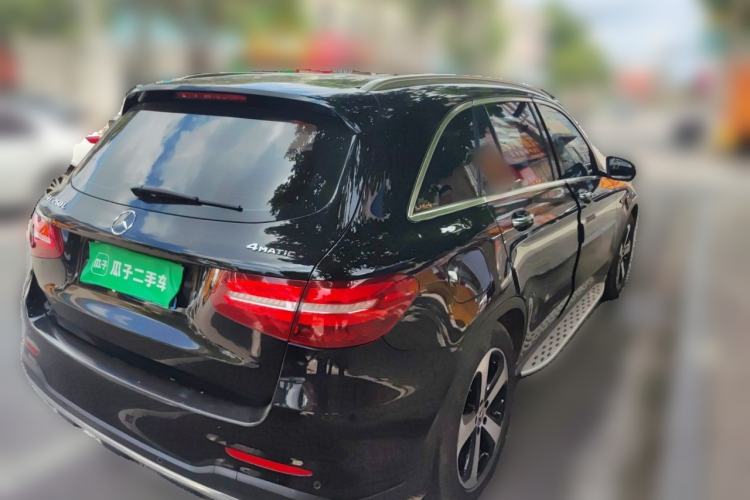 Used Mercedes-Benz GLC 2019 GLC 260 L 4MATIC Luxury Model Rear Right 45 Deg