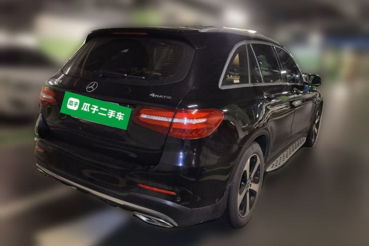 Used Mercedes-Benz GLC 2019 Facelift GLC 260 L 4MATIC Luxury Model Rear Right 45 Deg