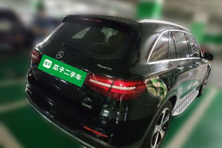 Used Mercedes-Benz GLC 2019 Facelift GLC 260 L 4MATIC Luxury Model Rear Right 45 Deg