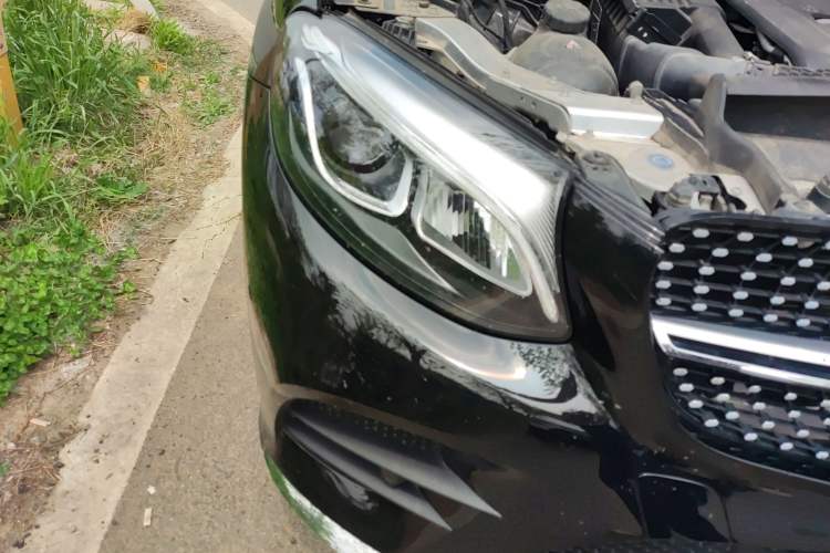 Used Mercedes-Benz GLC 2019 GLC 260 L 4MATIC Dynamic Model Right Front Headlight