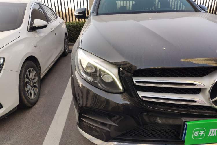 Used Mercedes-Benz GLC 2019 GLC 300 L 4MATIC Dynamic Model Right Front Headlight