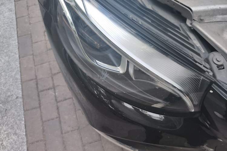 Used Mercedes-Benz GLC 2019 Facelift GLC 260 L 4MATIC Luxury Model Right Front Headlight