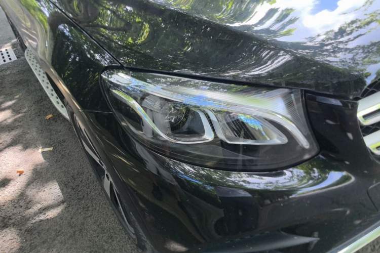 Used Mercedes-Benz GLC 2019 Facelift GLC 260 L 4MATIC Luxury Model Right Front Headlight