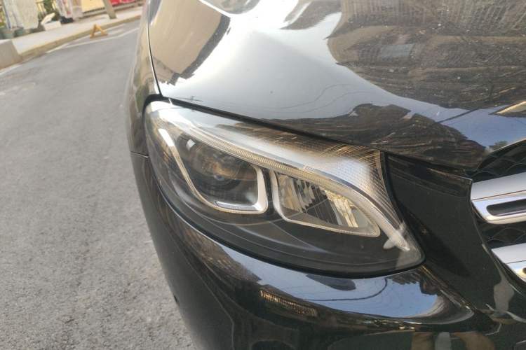 Used Mercedes-Benz GLC 2019 Facelift GLC 260 L 4MATIC Luxury Model Right Front Headlight