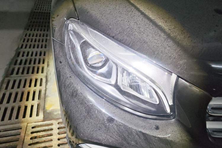 Used Mercedes-Benz GLC 2019 Facelift GLC 260 L 4MATIC Luxury Model Right Front Headlight