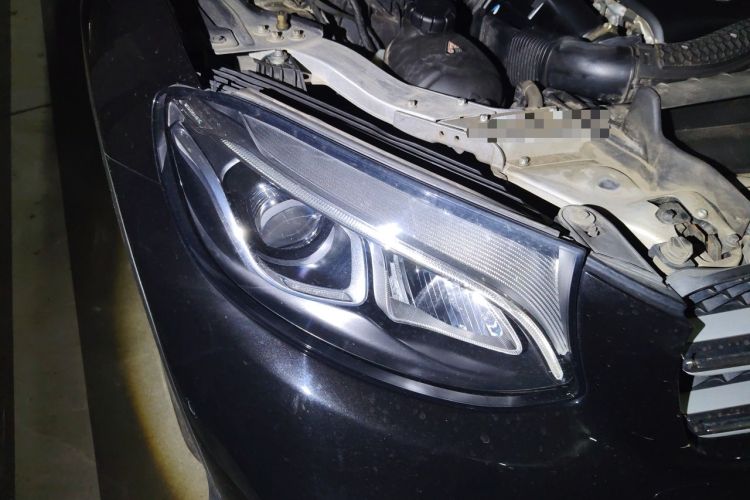 Used Mercedes-Benz GLC 2019 GLC 260 L 4MATIC Luxury Model Right Front Headlight