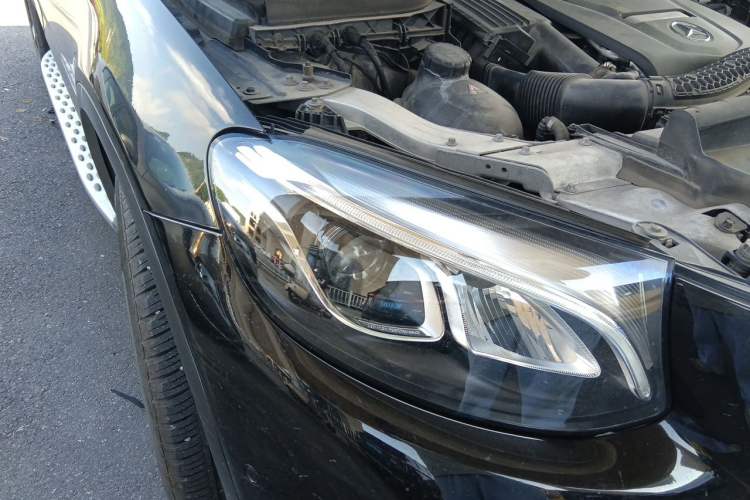 Used Mercedes-Benz GLC 2019 GLC 260 L 4MATIC Dynamic Model Right Front Headlight