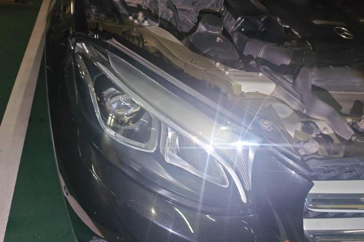 Used Mercedes-Benz GLC 2019 GLC 200 L 4MATIC Right Front Headlight