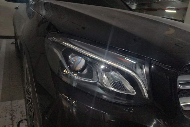 Used Mercedes-Benz GLC 2019 GLC 200 L 4MATIC Right Front Headlight
