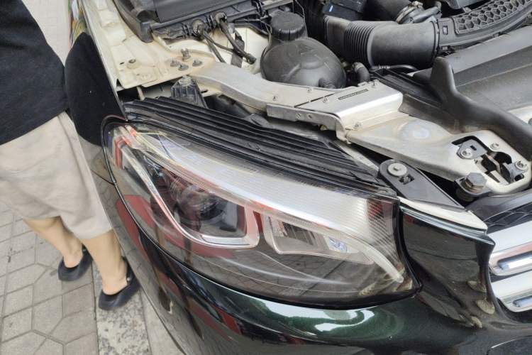 Used Mercedes-Benz GLC 2019 GLC 260 4MATIC Dynamic Edition Right Front Headlight