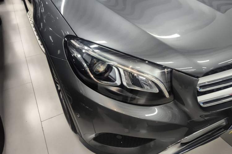 Used Mercedes-Benz GLC 2019 GLC 200 L 4MATIC Right Front Headlight