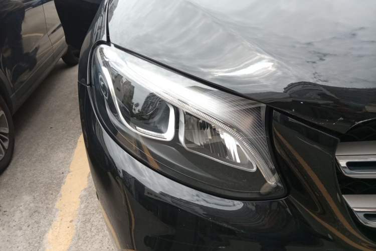 Used Mercedes-Benz GLC 2019 GLC 260 L 4MATIC Dynamic Model Right Front Headlight