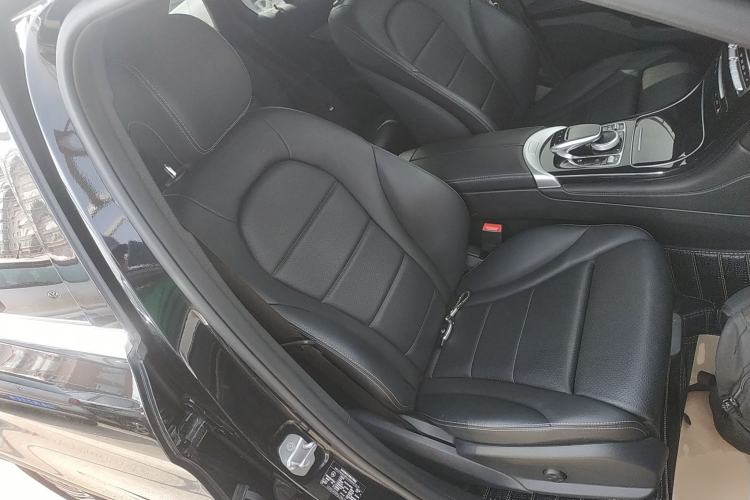 Used Mercedes-Benz GLC 2019 GLC 200 4MATIC Right Front Seat