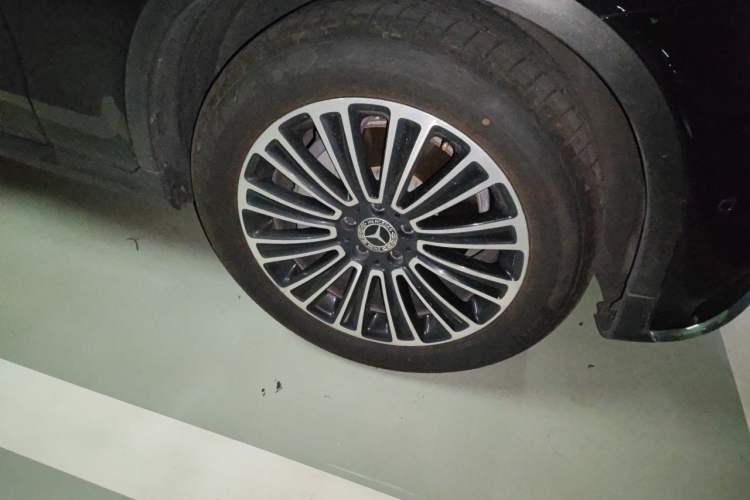 Used Mercedes-Benz GLC 2019 GLC 260 L 4MATIC Dynamic Model Right Front Wheel Hub