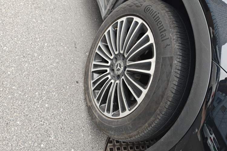 Used Mercedes-Benz GLC 2019 GLC 260 L 4MATIC Dynamic Model Right Front Wheel Hub