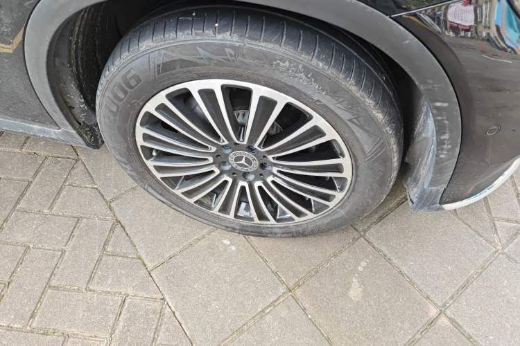 Used Mercedes-Benz GLC 2019 GLC 260 L 4MATIC Dynamic Model Right Front Wheel Hub